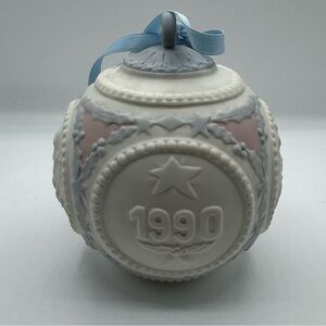 LLLADRO ✨ 1990 ornament porcelain ball pink blue ribbon